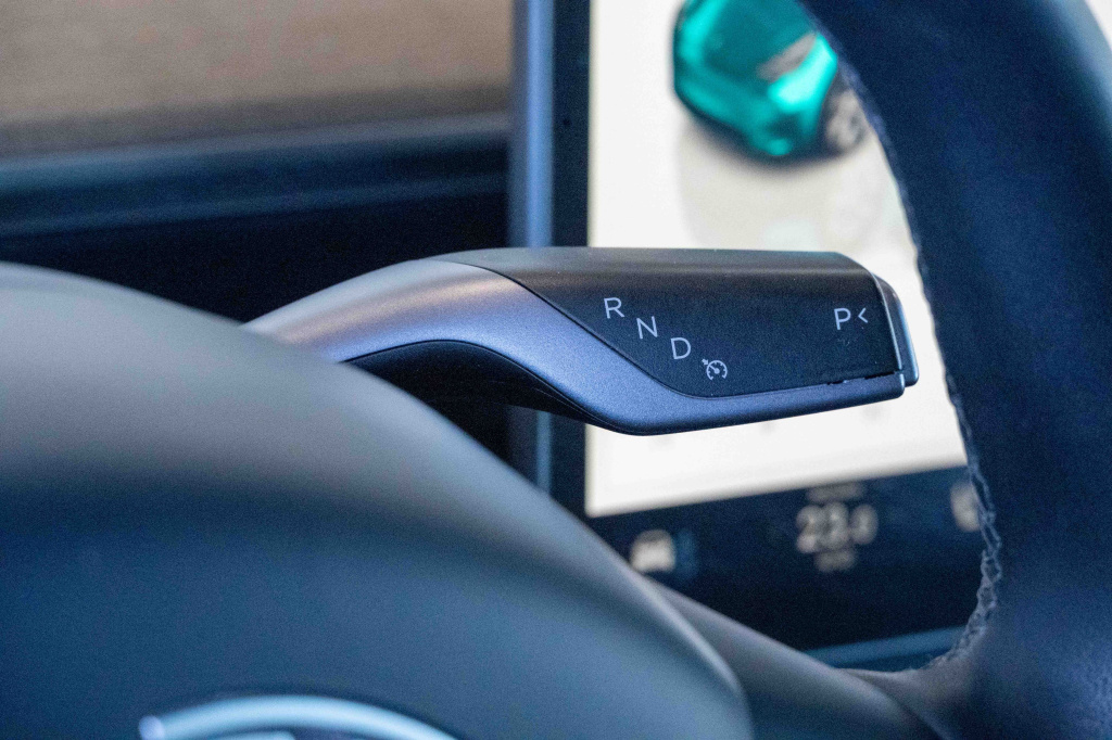 Tesla Model Y 2023 16