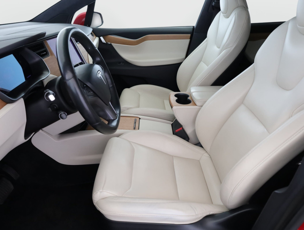 Tesla Model X 4x4 2020 13