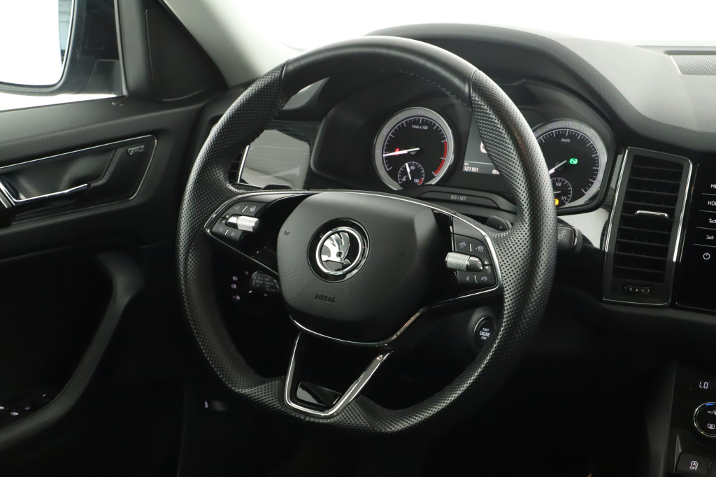 Škoda Kodiaq 2.0 TSI 4x4 2021 14