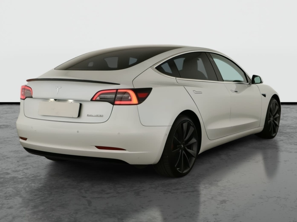 Tesla Model 3 4x4 2020 7
