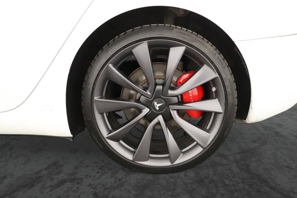 Tesla Model 3 4x4 2020 18