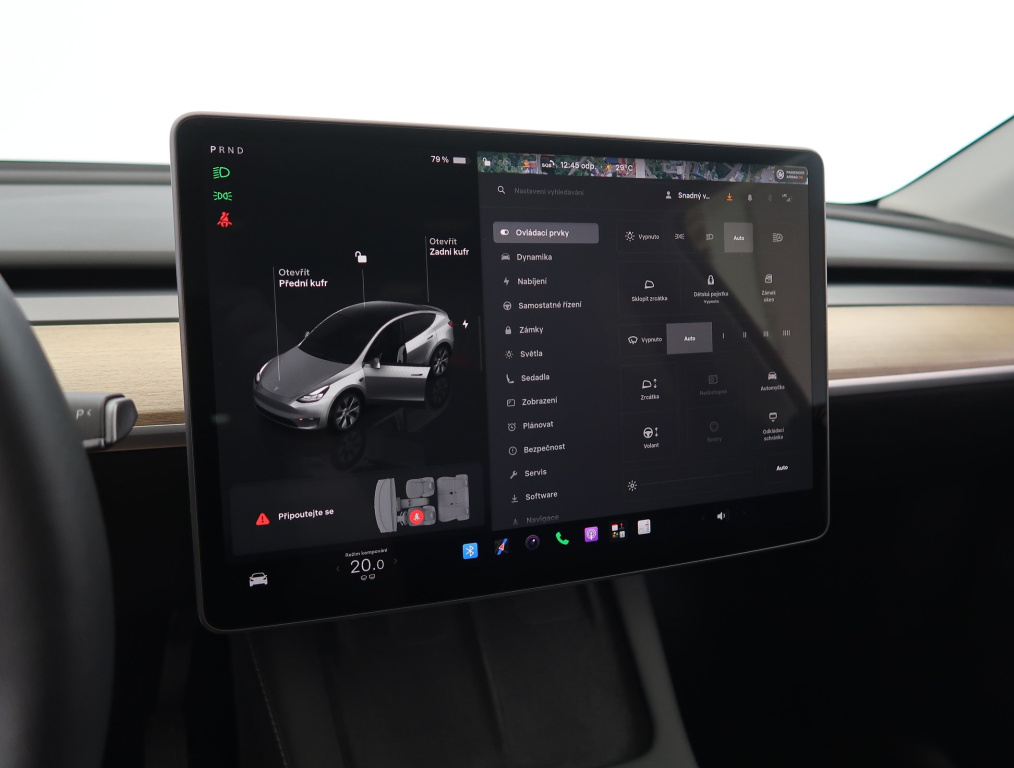 Tesla Model Y 4x4 2022 21