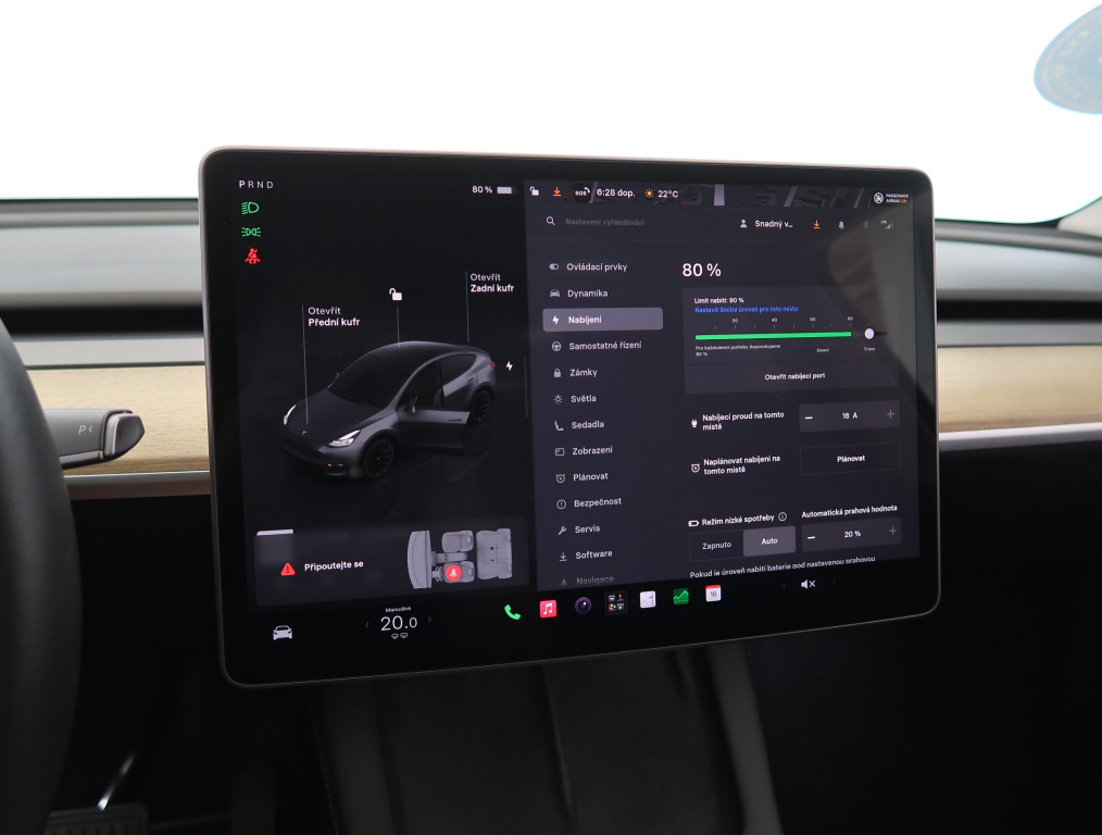 Tesla Model Y 4x4 2022 23