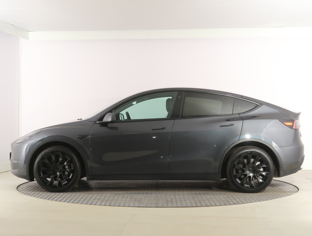 Tesla Model Y 4x4 2022 4