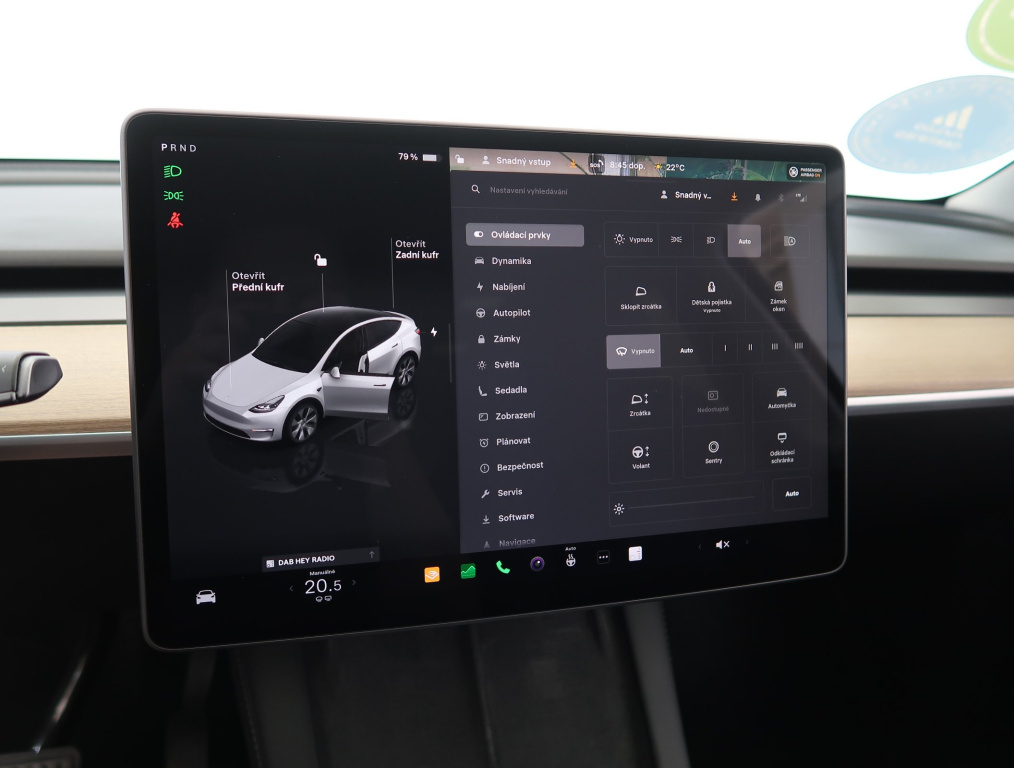 Tesla Model Y 4x4 2023 22