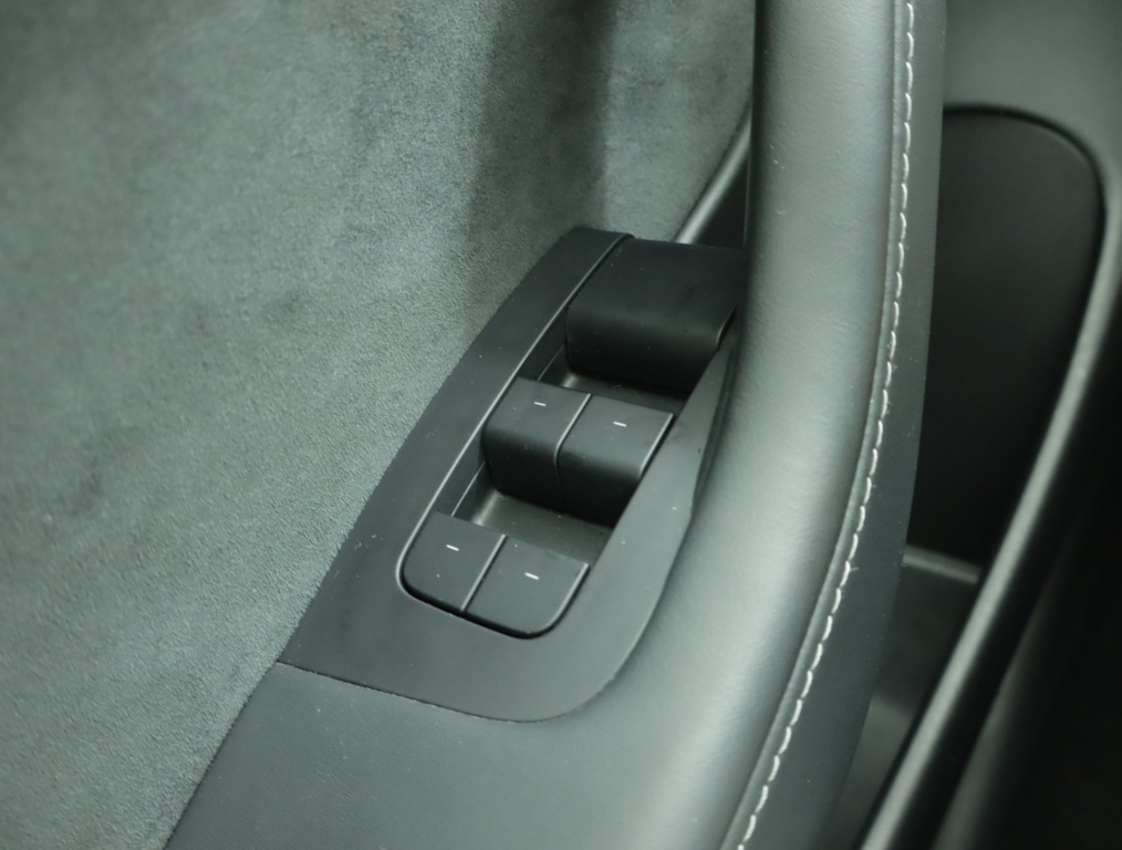 Tesla Model 3 2021 19