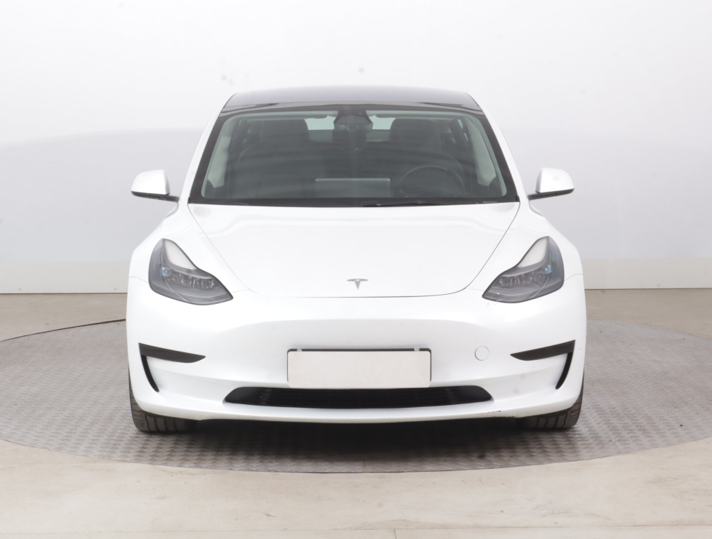 Tesla Model 3 2021 2