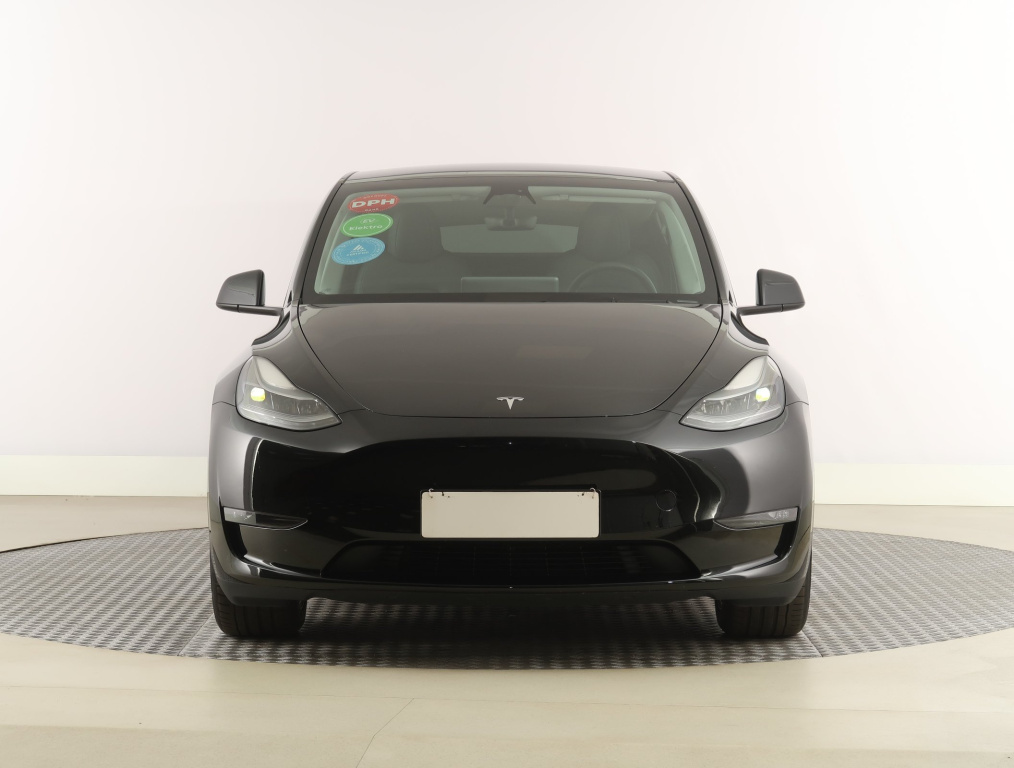 Tesla Model Y 4x4 2023 2