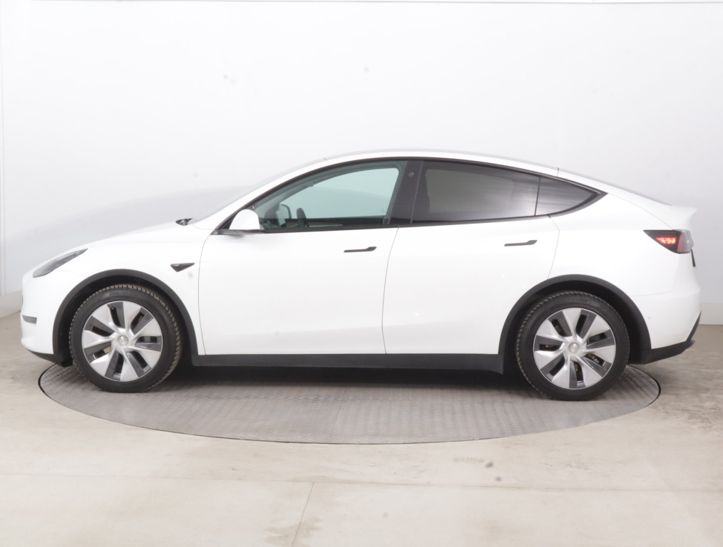Tesla Model Y 4x4 2022 4