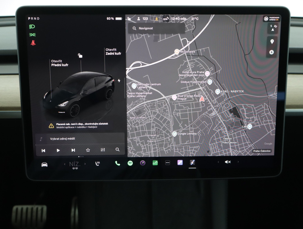 Tesla Model Y 4x4 2022 15