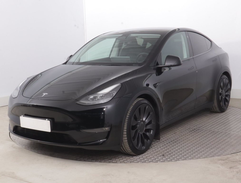 Tesla Model Y 4x4 2022 3