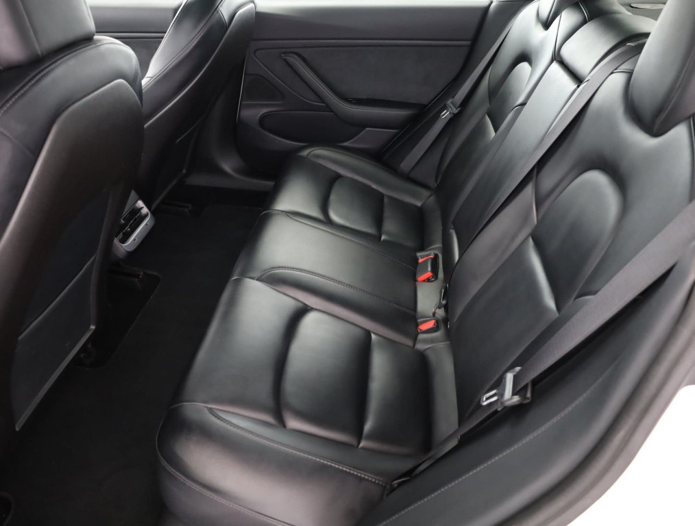Tesla Model 3 4x4 2020 12