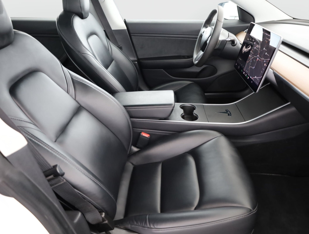 Tesla Model 3 4x4 2020 10