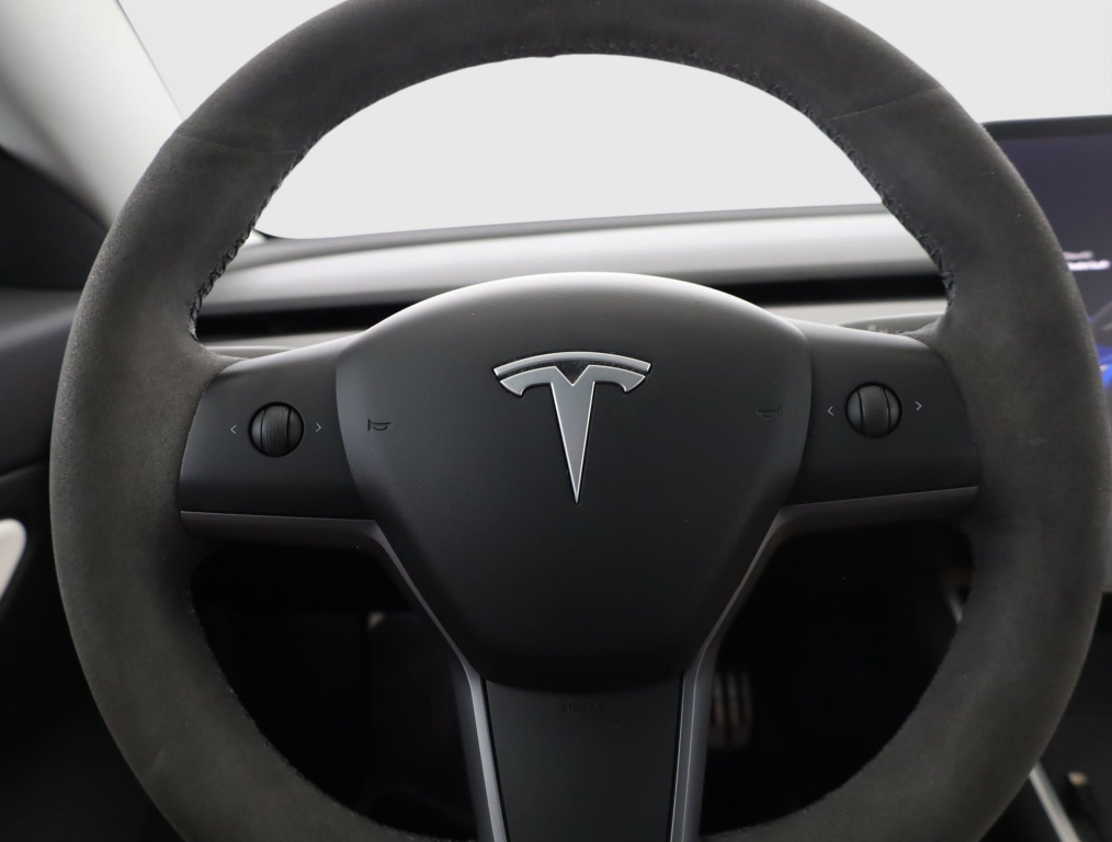Tesla Model 3 4x4 2019 14