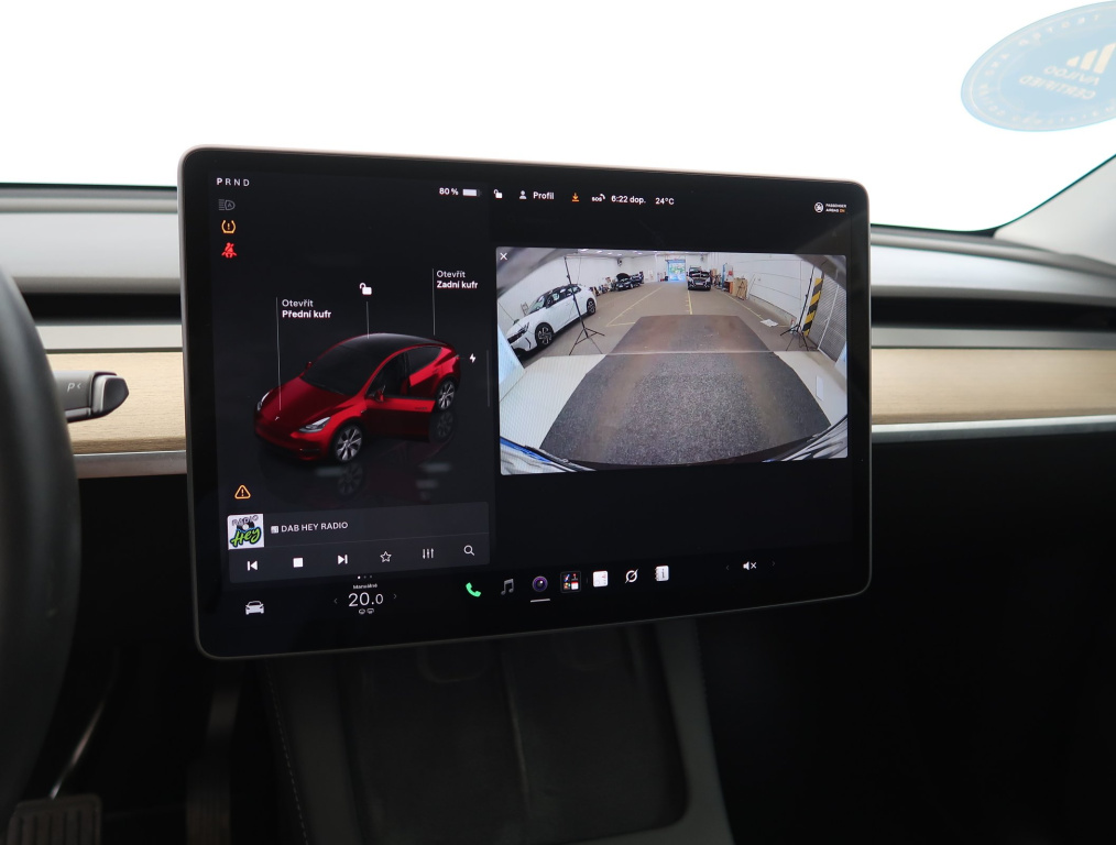 Tesla Model Y 4x4 2023 19