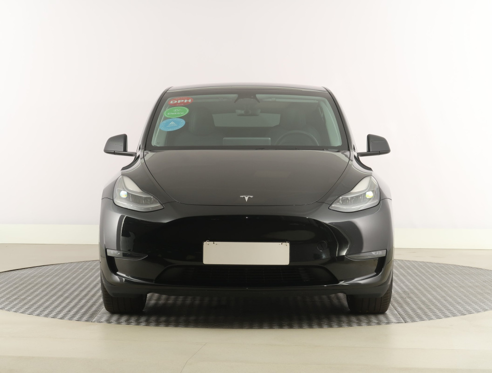Tesla Model Y 4x4 2023 2