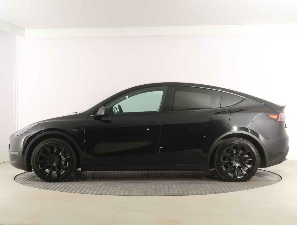 Tesla Model Y 4x4 2023 4