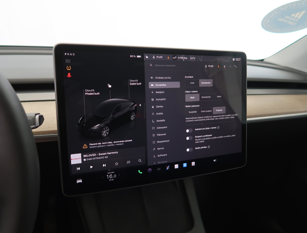 Tesla Model Y 4x4 2023 24