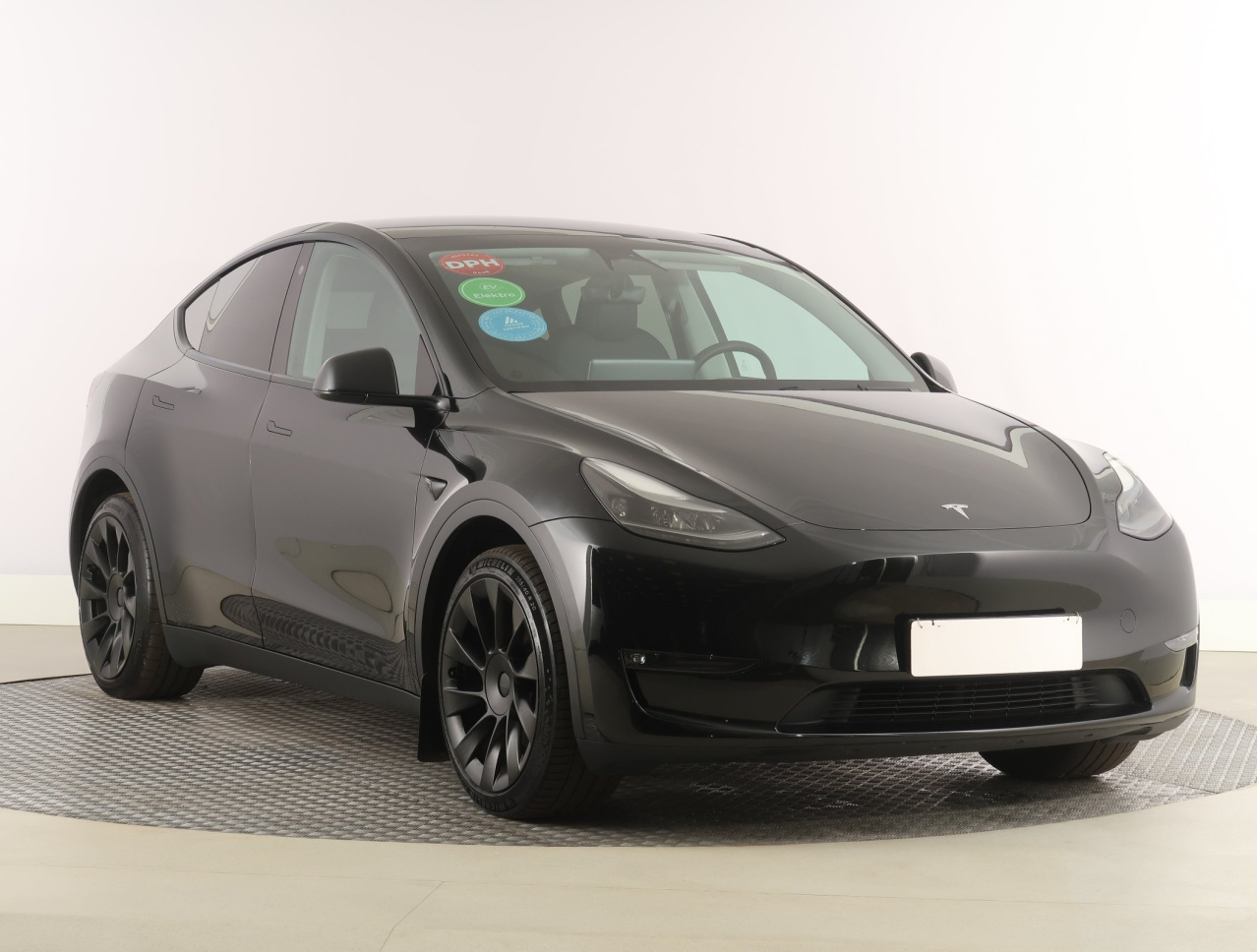 Tesla Model Y 4x4 2023