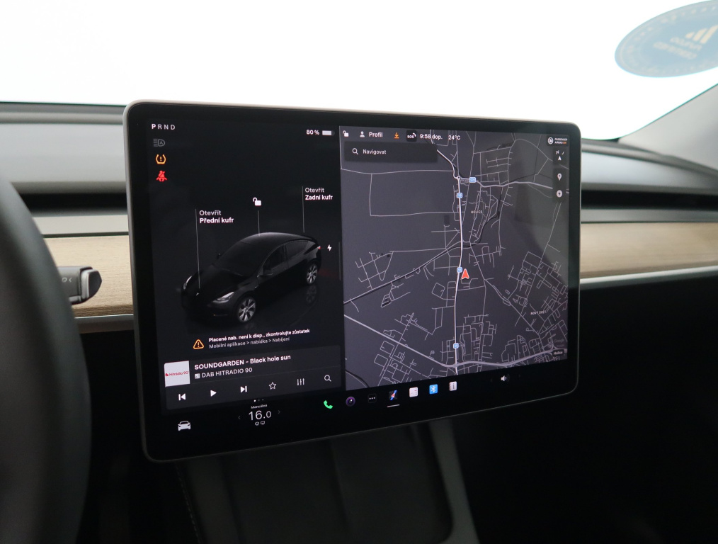 Tesla Model Y 4x4 2023 20