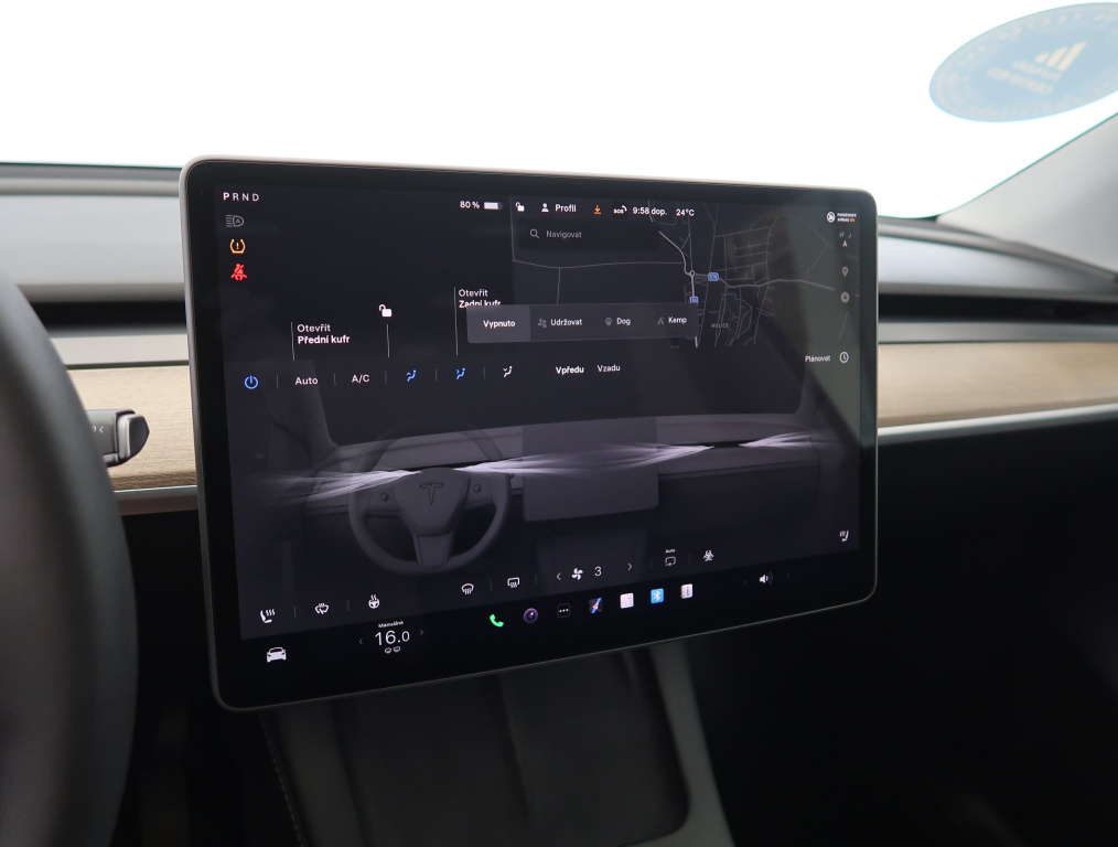 Tesla Model Y 4x4 2023 22