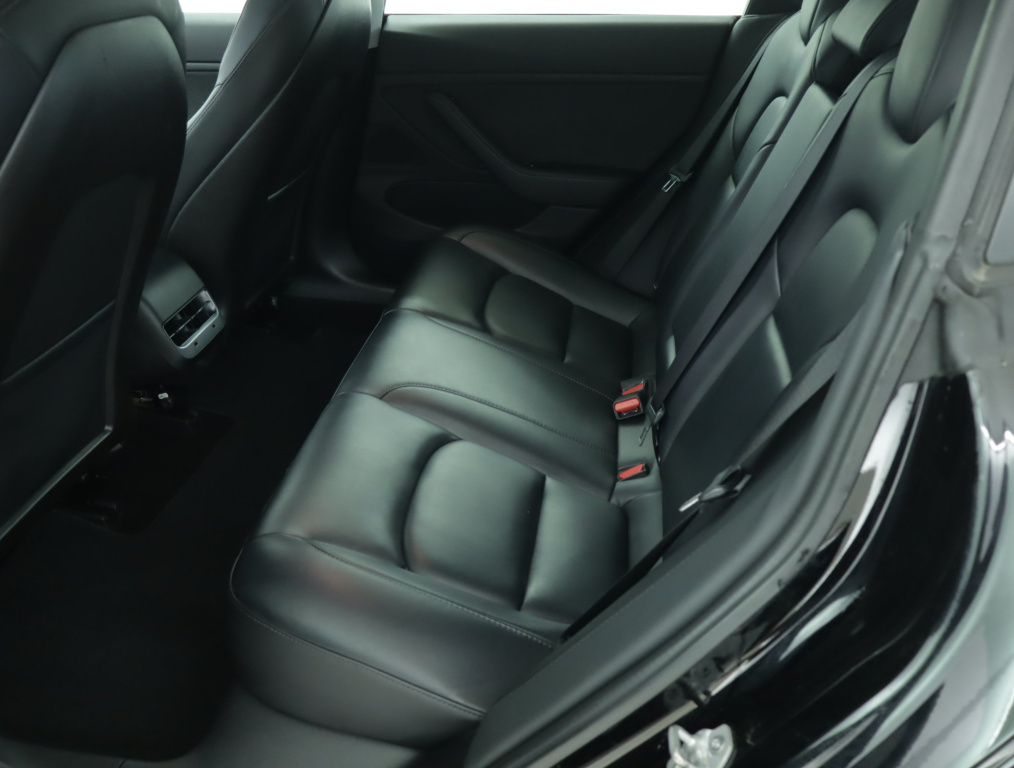 Tesla Model 3 4x4 2019 12