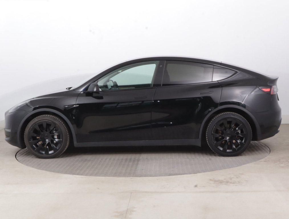 Tesla Model Y 4x4 2023 4