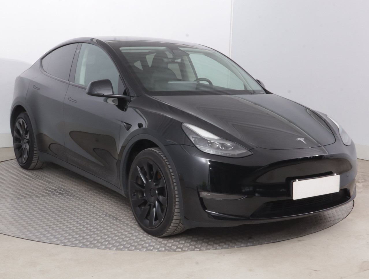 Tesla Model Y 4x4 2023