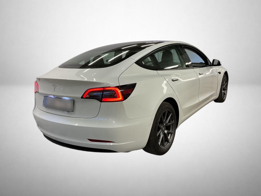 Tesla Model 3 2022 2