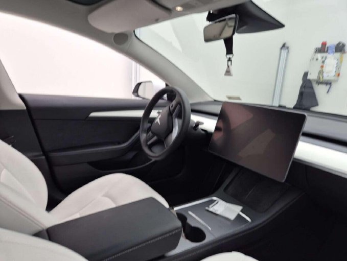 Tesla Model 3 4x4 2022 3