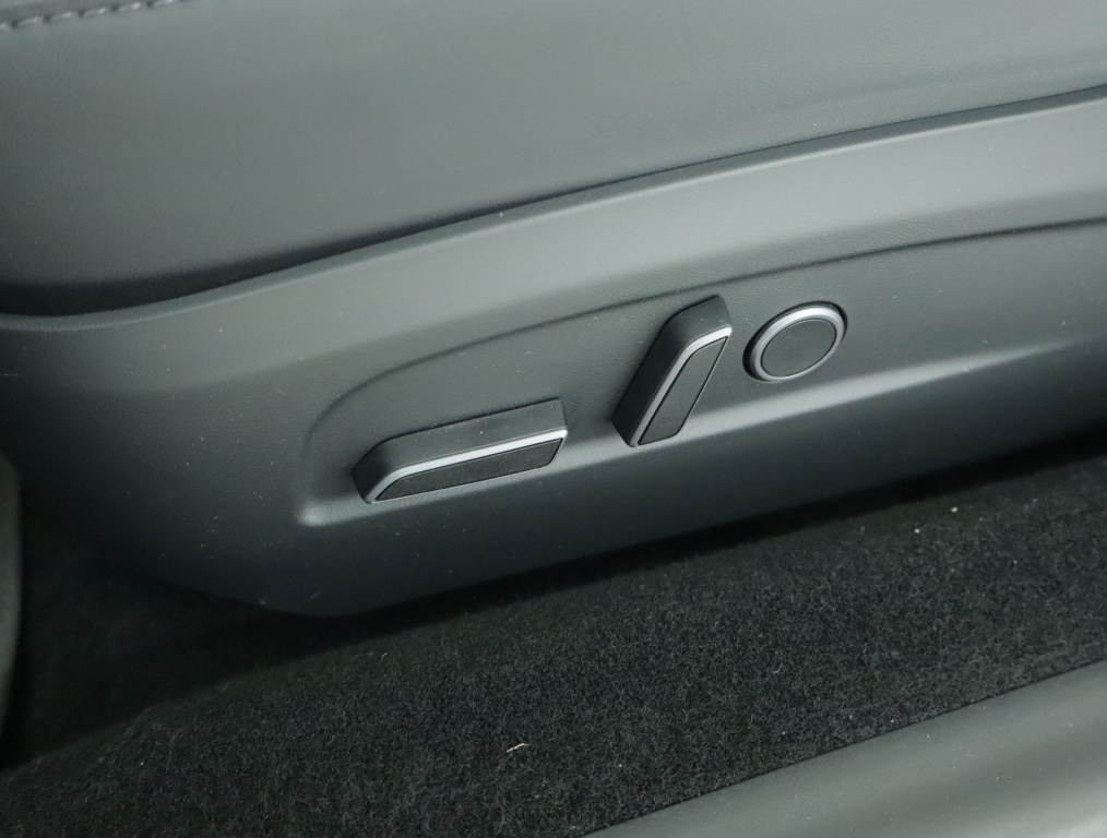 Tesla Model 3 2023 22