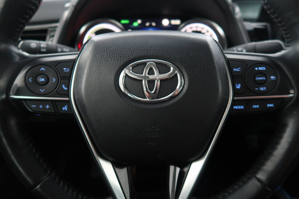 Toyota Camry 2.5 Hybrid 2022 20