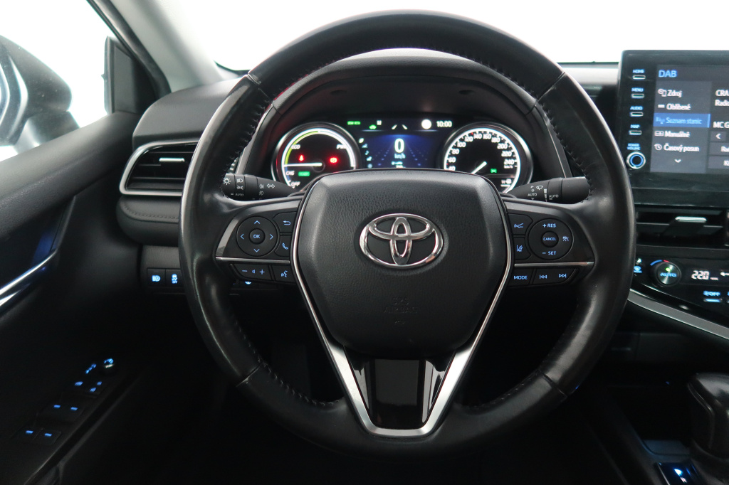 Toyota Camry 2.5 Hybrid 2022 19