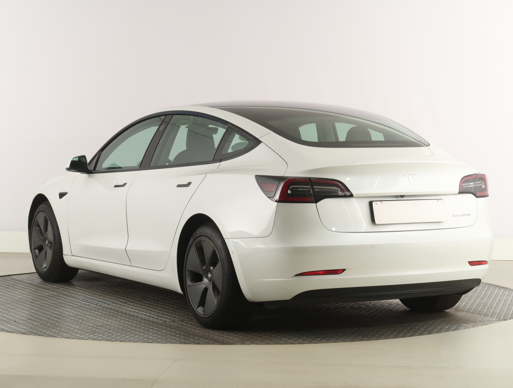 Tesla Model 3 4x4 2021 5