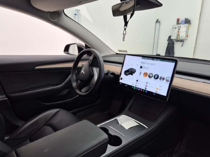 Tesla Model 3 2021 3
