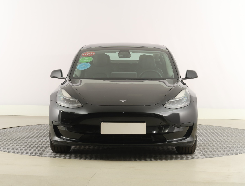 Tesla Model 3 2021 2