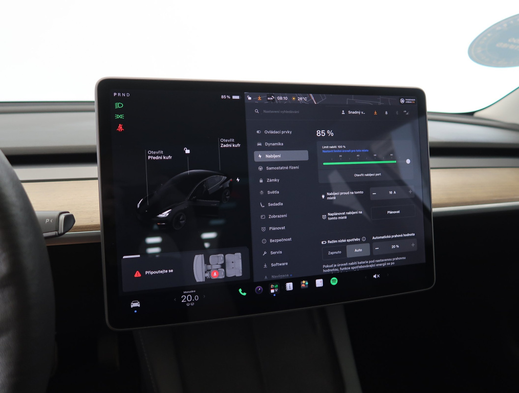 Tesla Model 3 2021 23