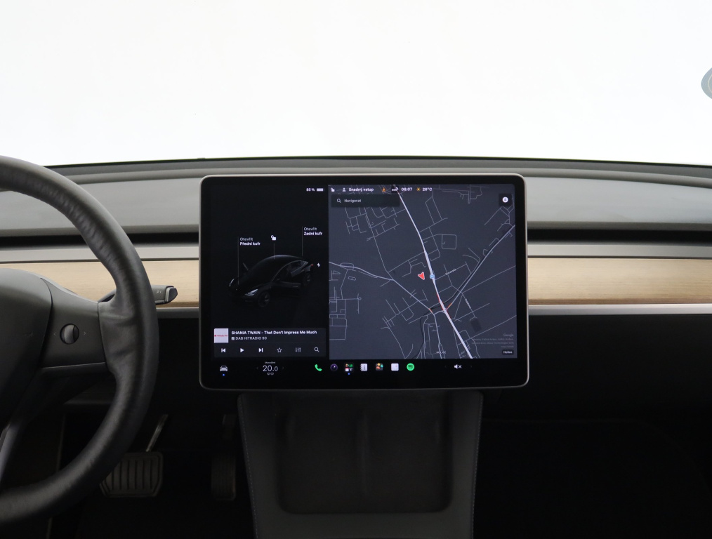 Tesla Model 3 2021 14