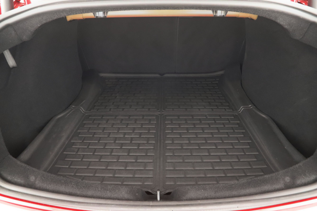 Tesla Model 3 4x4 2023 17