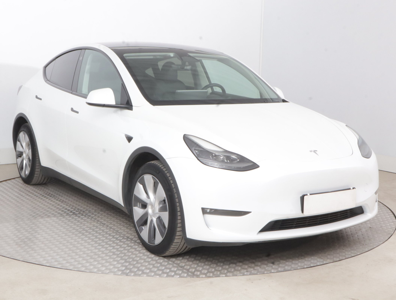 Tesla Model Y 4x4 2023