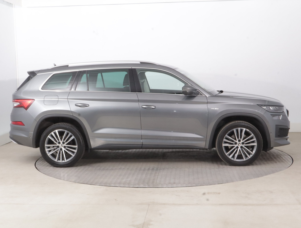 Škoda Kodiaq 2.0 TDI 4x4 2023 8