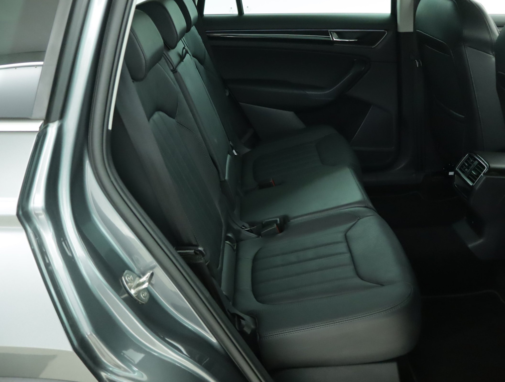 Škoda Kodiaq 2.0 TDI 4x4 2023 11