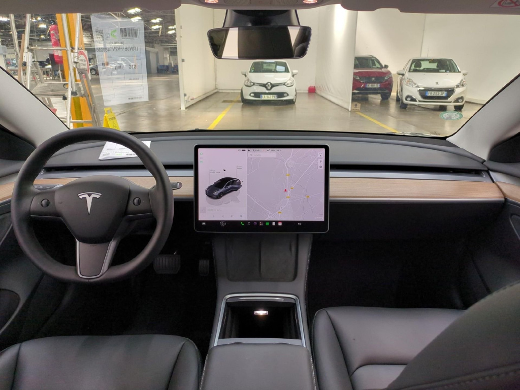 Tesla Model 3 2022 3