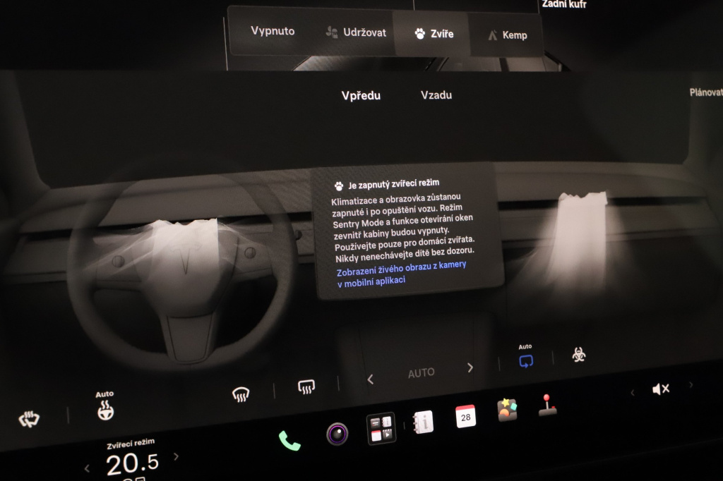 Tesla Model Y 4x4 2023 23