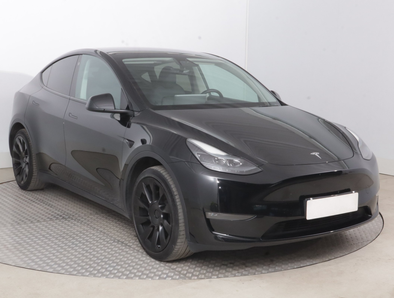 Tesla Model Y 4x4 2023