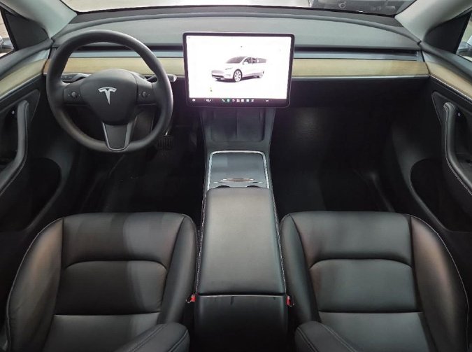 Tesla Model Y 4x4 2022 2