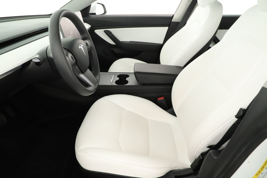 Tesla Model 3 4x4 2020 13