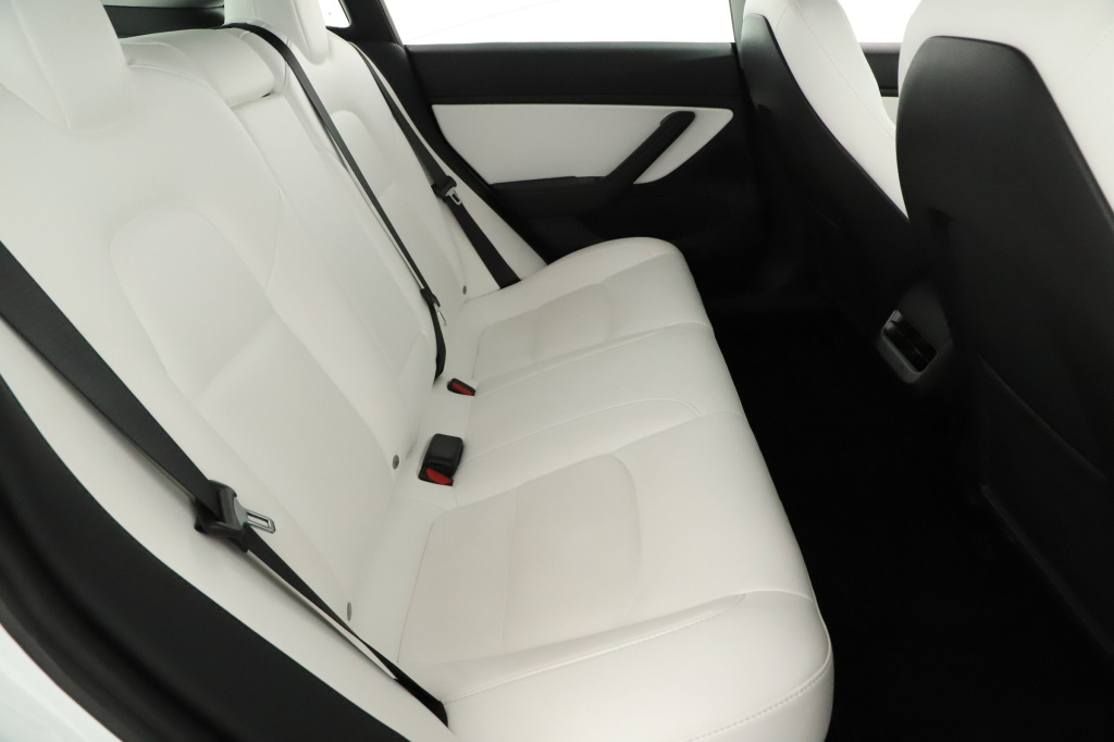 Tesla Model 3 4x4 2020 11