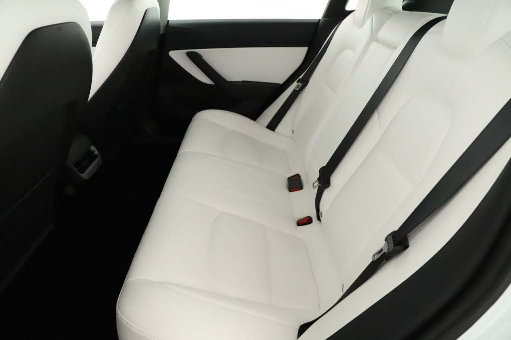 Tesla Model 3 4x4 2020 12