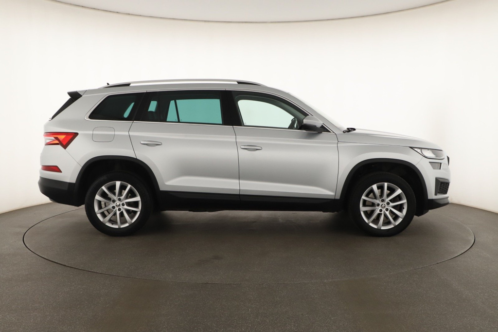 Škoda Kodiaq 2.0 TDI 4x4 2023 8